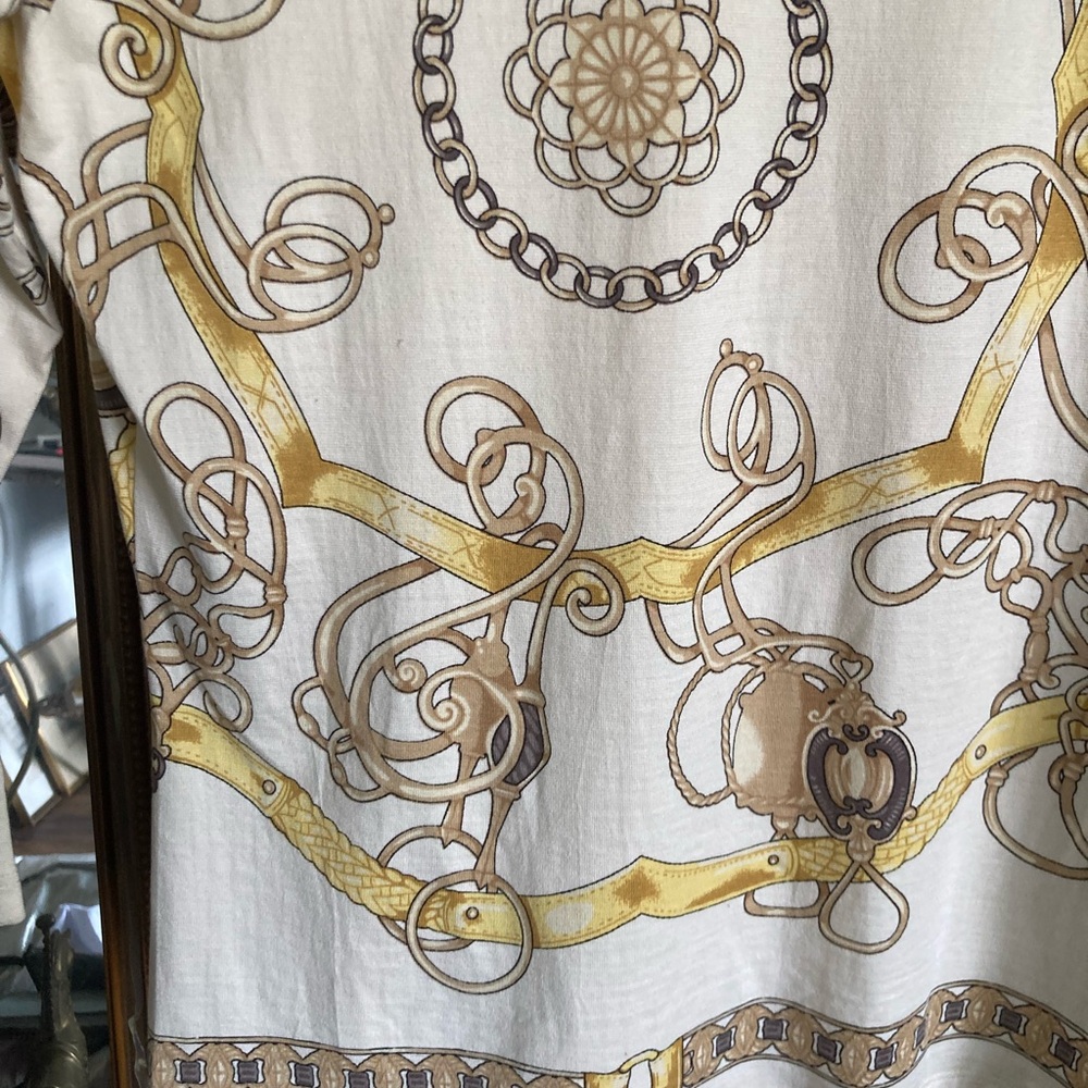 J. McLaughlin Cream & Gold SILK 3/4 Sleeve Chain & Medallion Equestrian Top - Picture 6 of 11